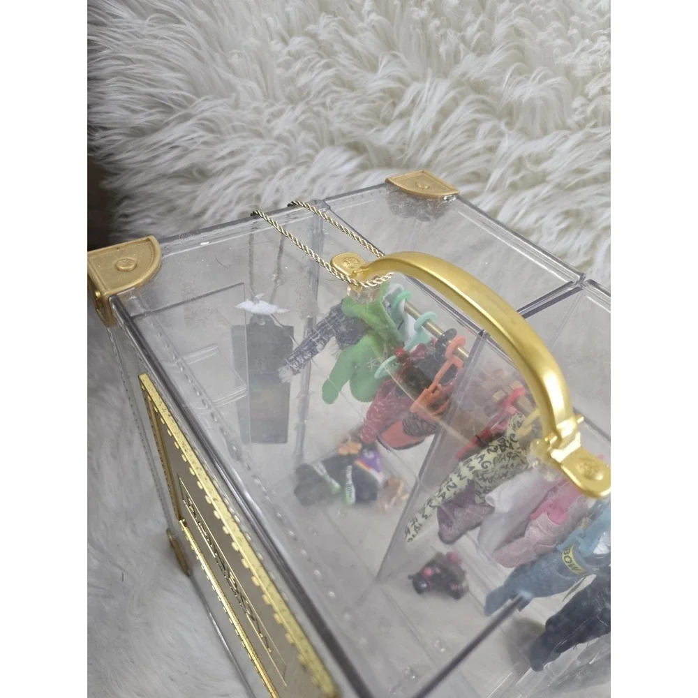 RAINBOW HIGH Doll Deluxe Fashion Closet Wardrobe Acrylic Big Bundle